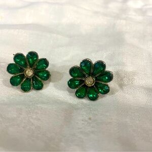 Vintage Flower Screw-back Earrings